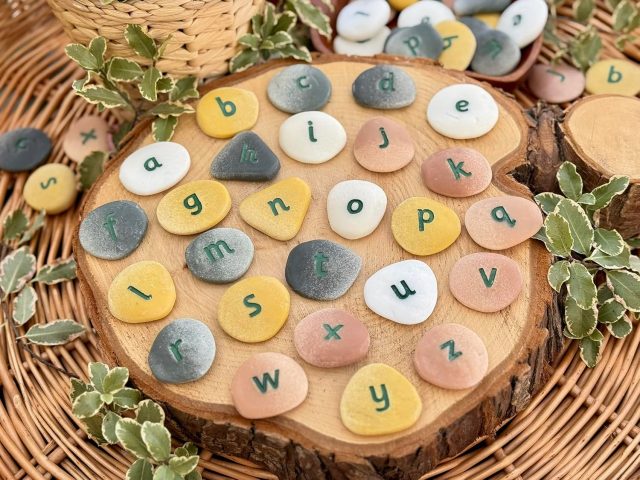 8 Best EYFS Phonics Resources for Nursery & Reception 2026